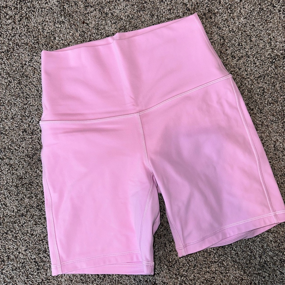 Lululemon align high rise 6” short